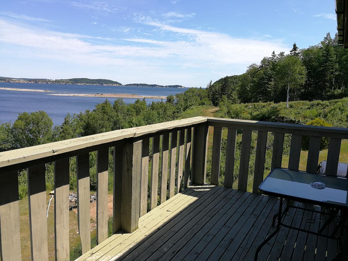 Knotty Pine Cottages, Suites & Motel Rooms Ingonish Exterior foto